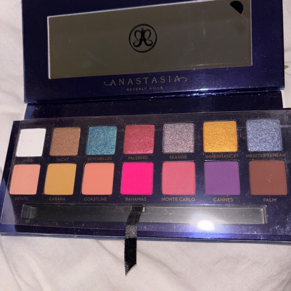 Anastasia Riviera Palette - Picture 6 of 7